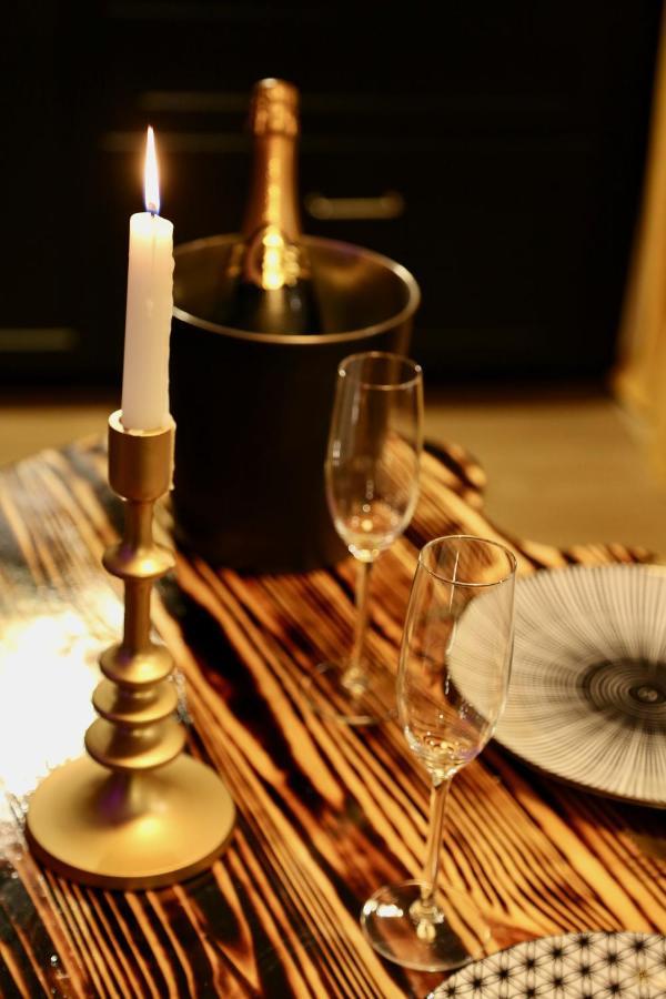 Love Room Gold - Les Delices Rooms アンジェ エクステリア 写真